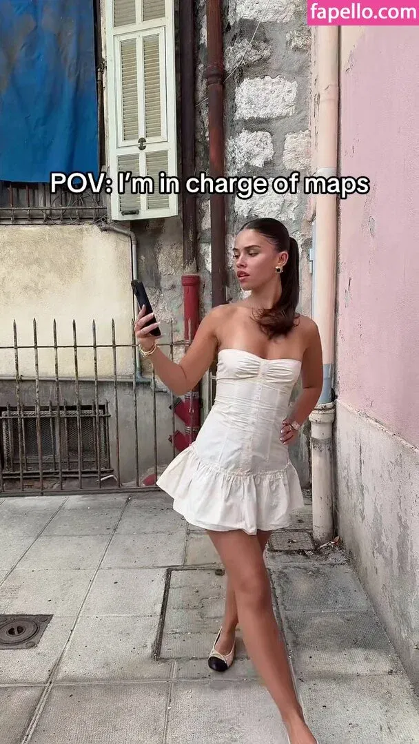 Leah Halton Onlyfans Photo Gallery 