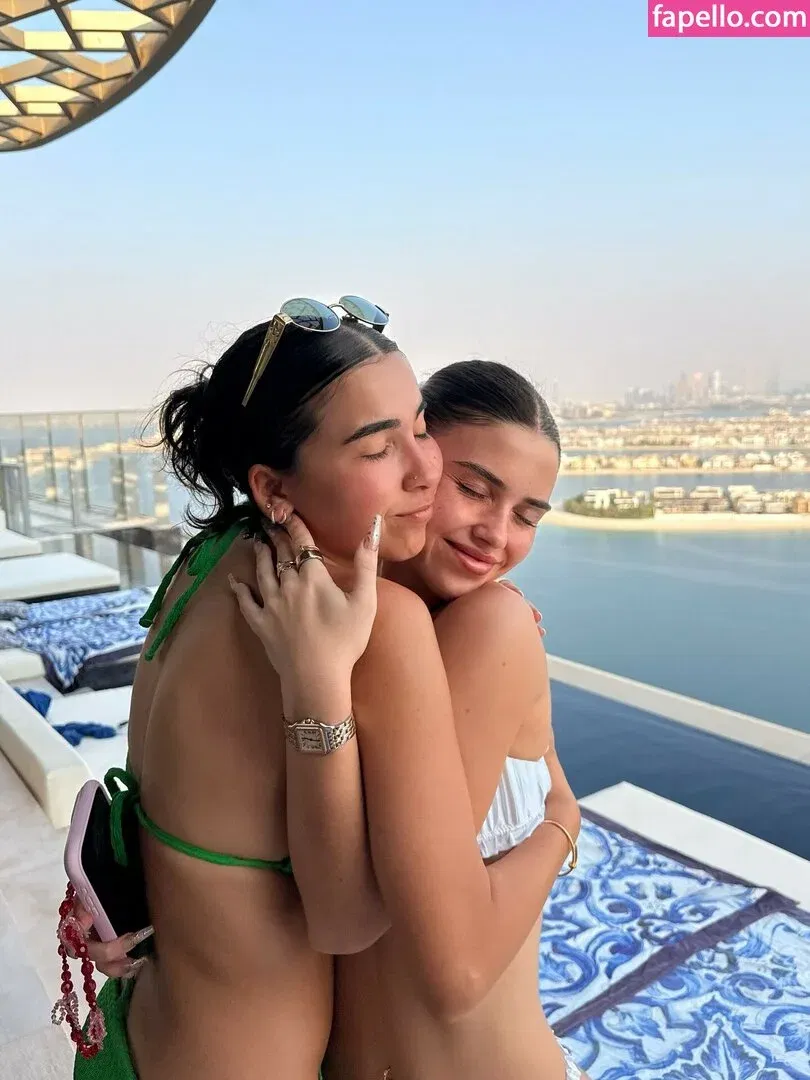 Leah Halton Onlyfans Photo Gallery 