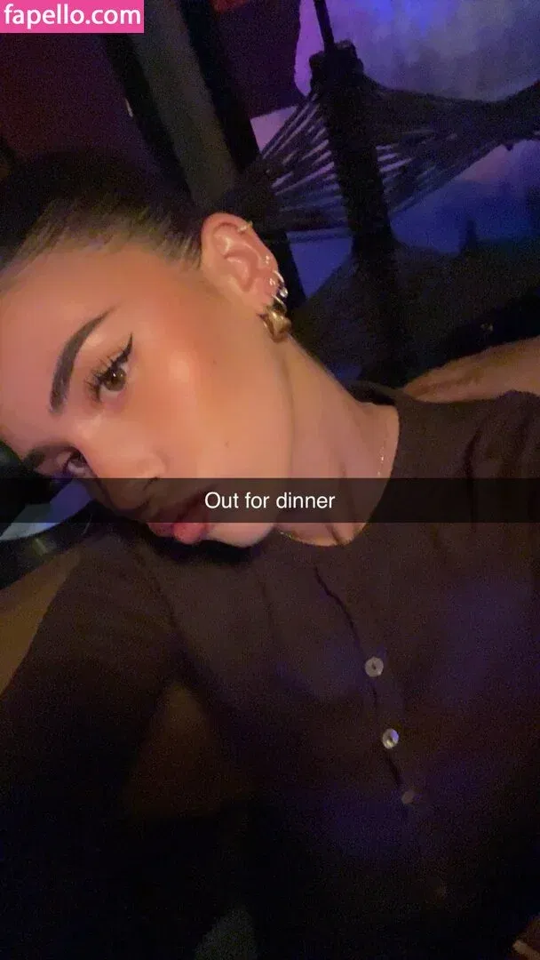 Leah Halton Onlyfans Photo Gallery 