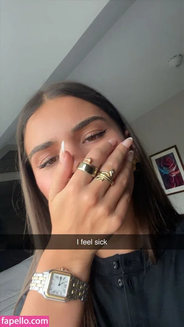 Leah Halton Onlyfans Photo Gallery 