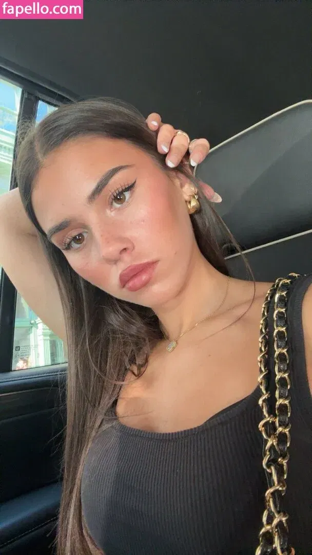 Leah Halton Onlyfans Photo Gallery 