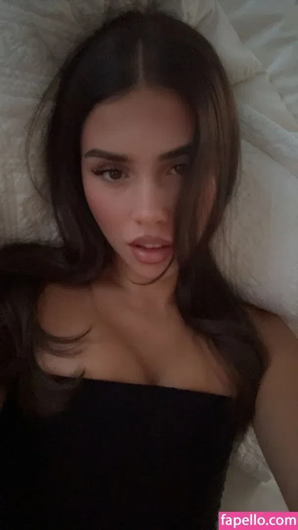 Leah Halton Onlyfans Photo Gallery 