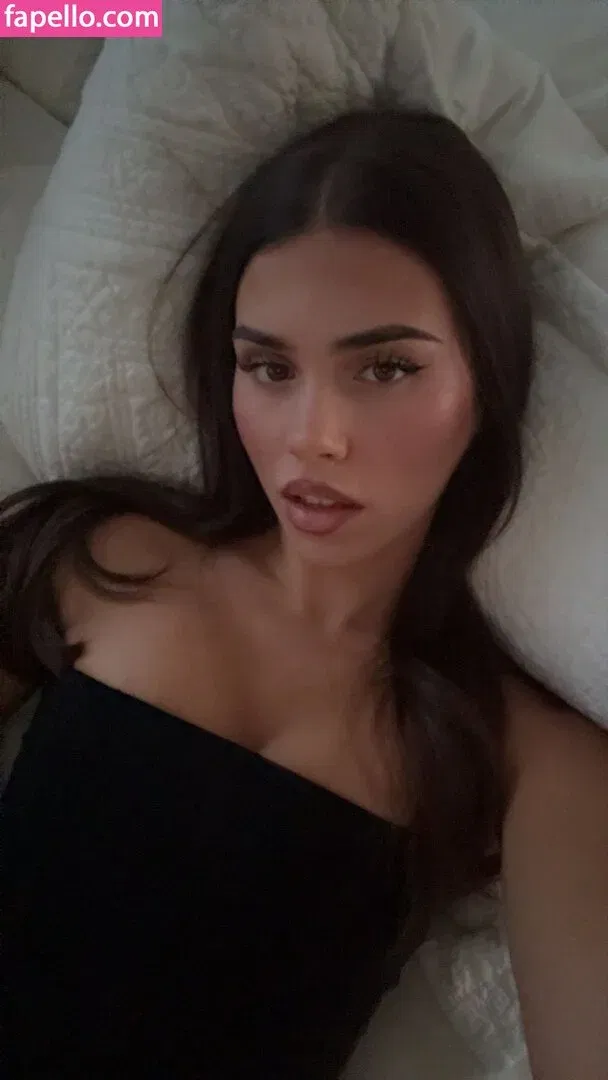 Leah Halton Onlyfans Photo Gallery 