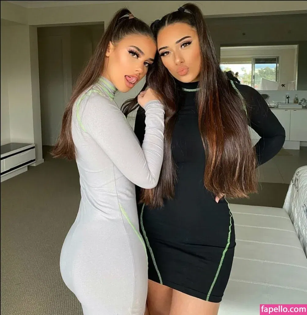 Leah Halton Onlyfans Photo Gallery 