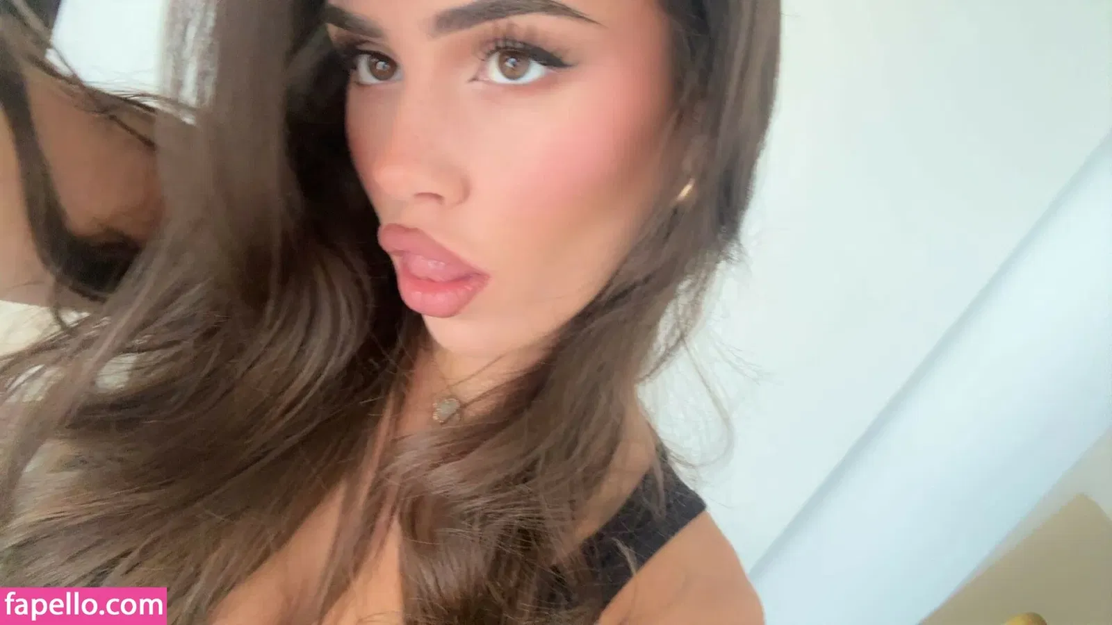 Leah Halton Onlyfans Photo Gallery 