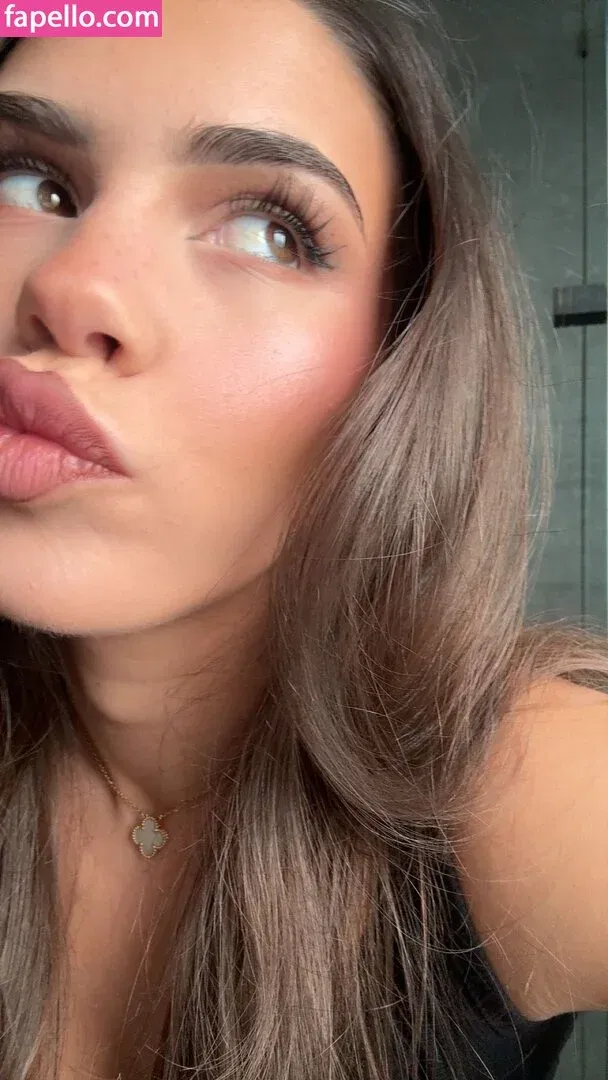 Leah Halton Onlyfans Photo Gallery 