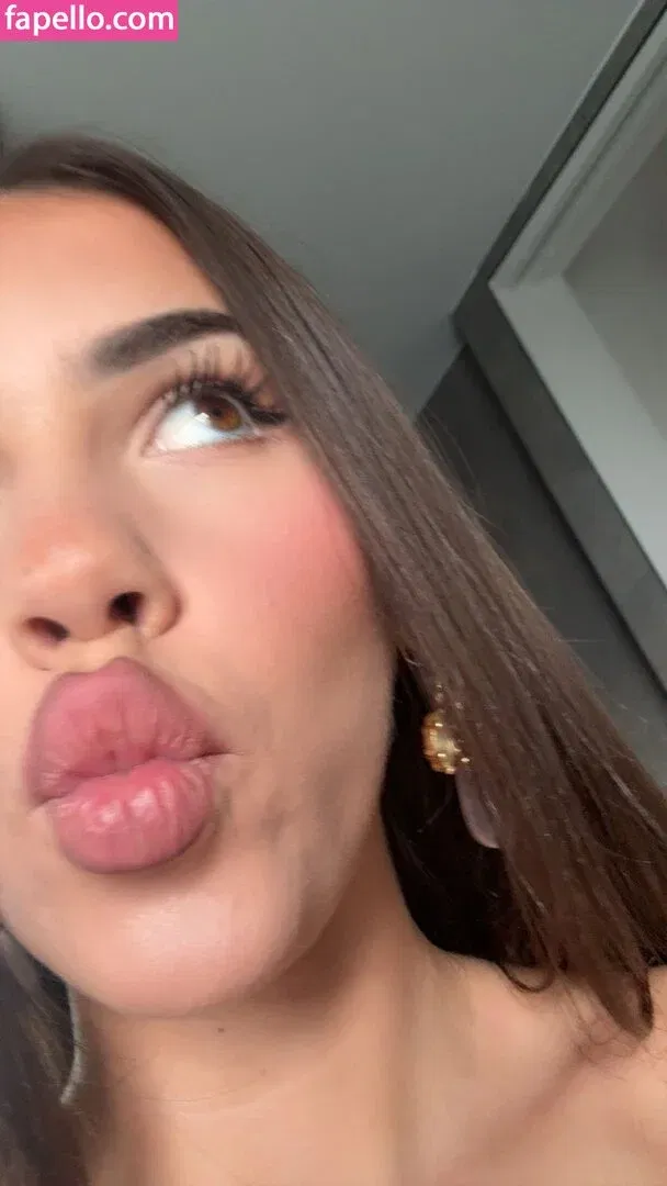 Leah Halton Onlyfans Photo Gallery 