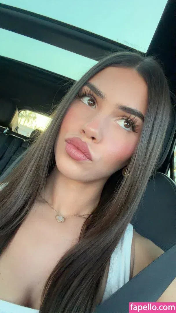 Leah Halton Onlyfans Photo Gallery 