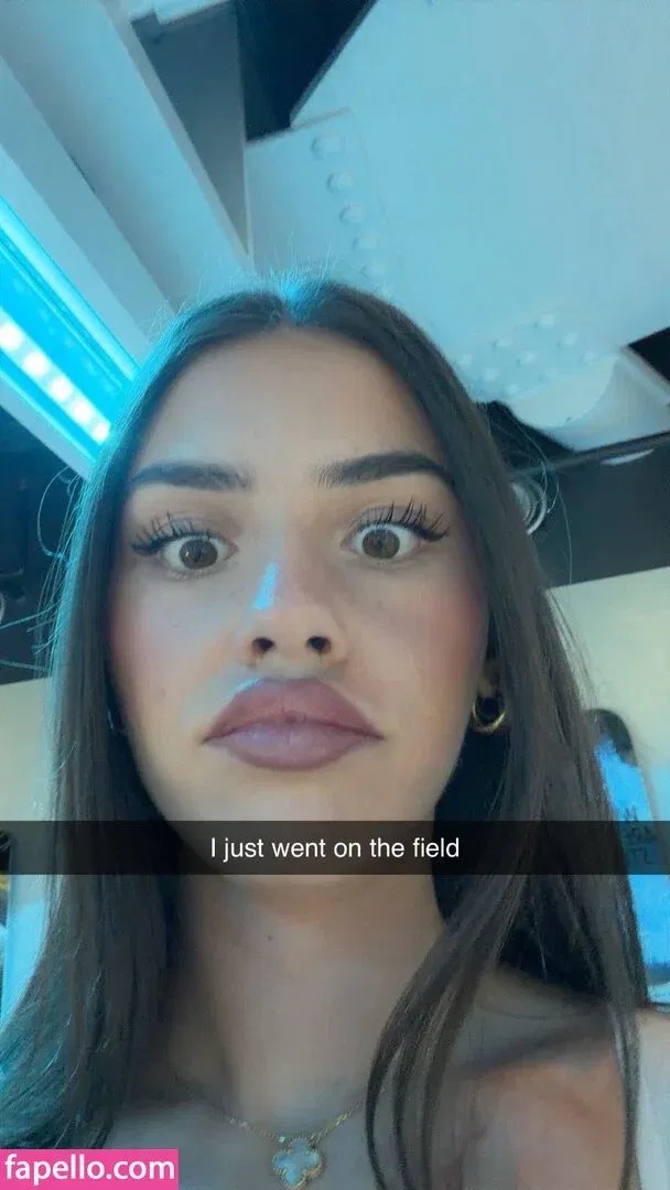 Leah Halton Onlyfans Photo Gallery 