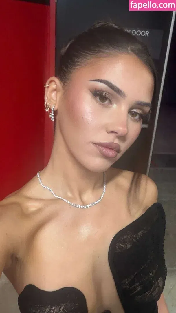 Leah Halton Onlyfans Photo Gallery 