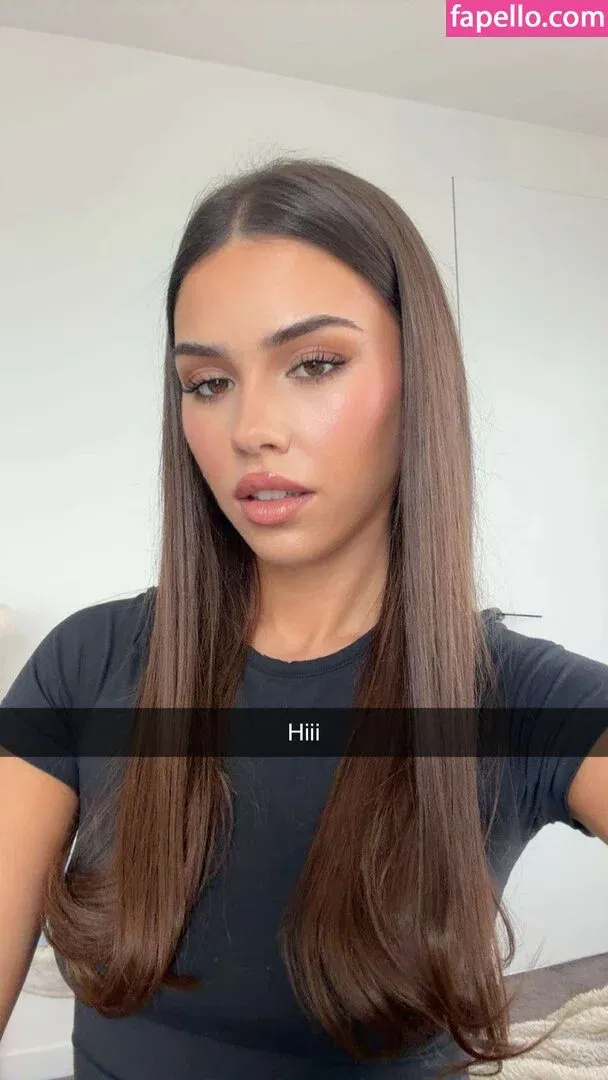 Leah Halton Onlyfans Photo Gallery 