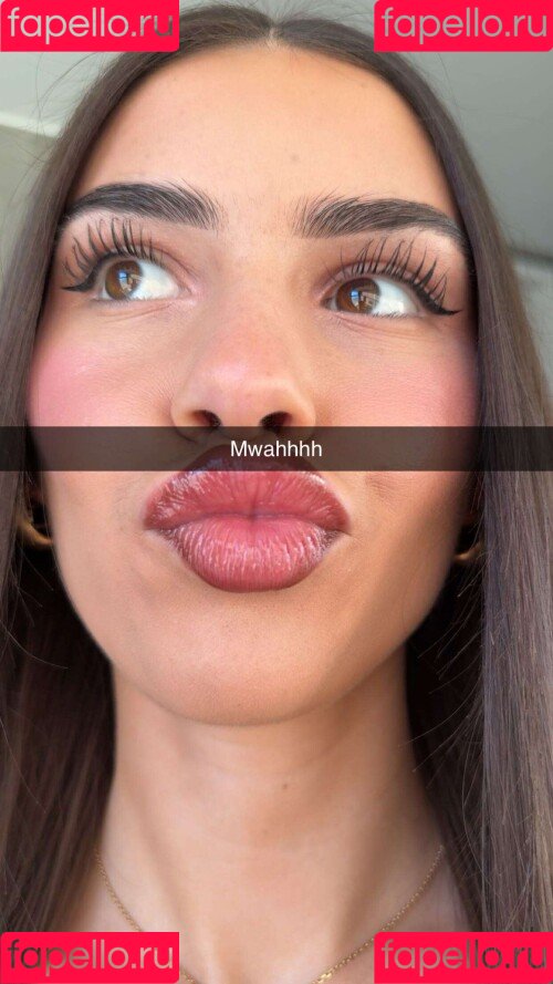 Leah Halton Onlyfans Photo Gallery 