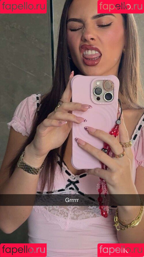 Leah Halton Onlyfans Photo Gallery 