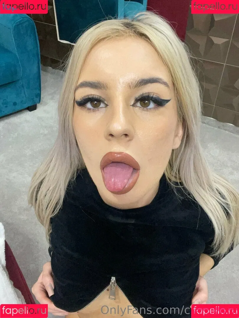tessamavens Onlyfans Photo Gallery 
