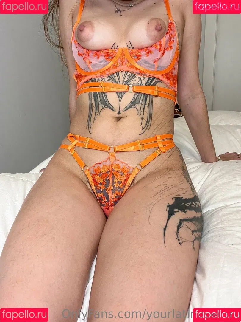 yourlatinasecret Onlyfans Photo Gallery 