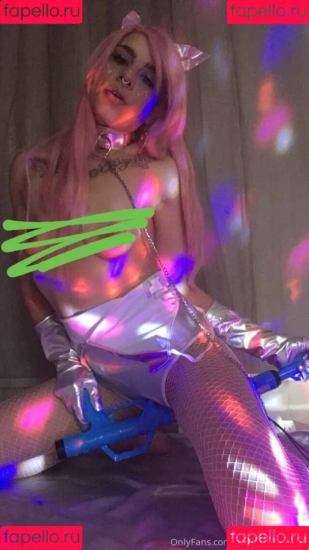 tinytemptress17 Onlyfans Photo Gallery 