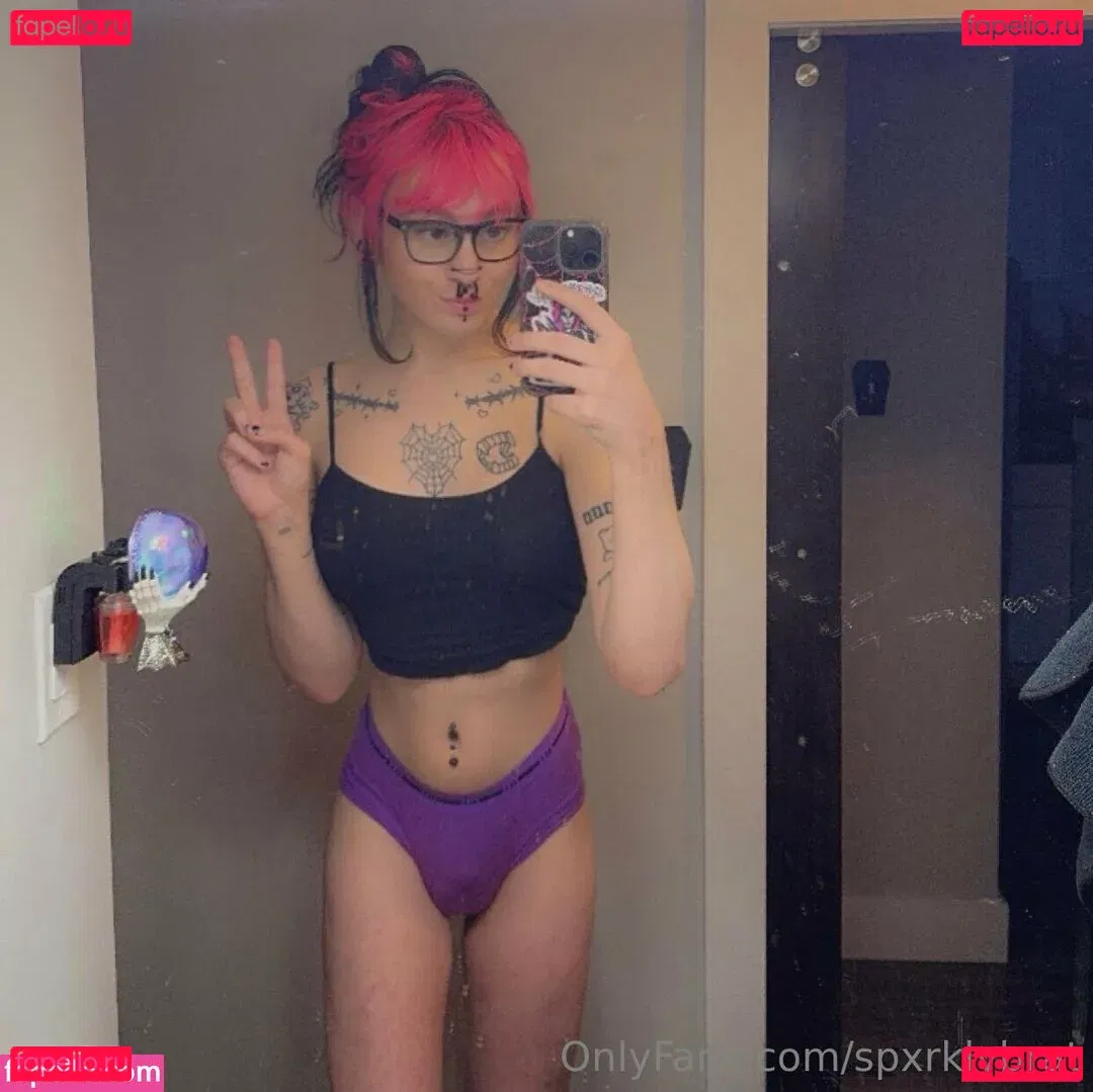Spxrklybrat Onlyfans Photo Gallery 