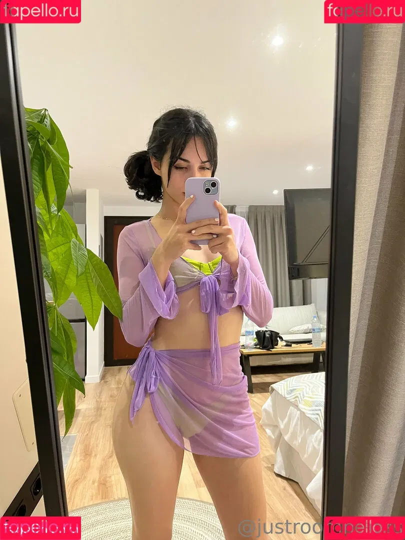 justroommates Onlyfans Photo Gallery 