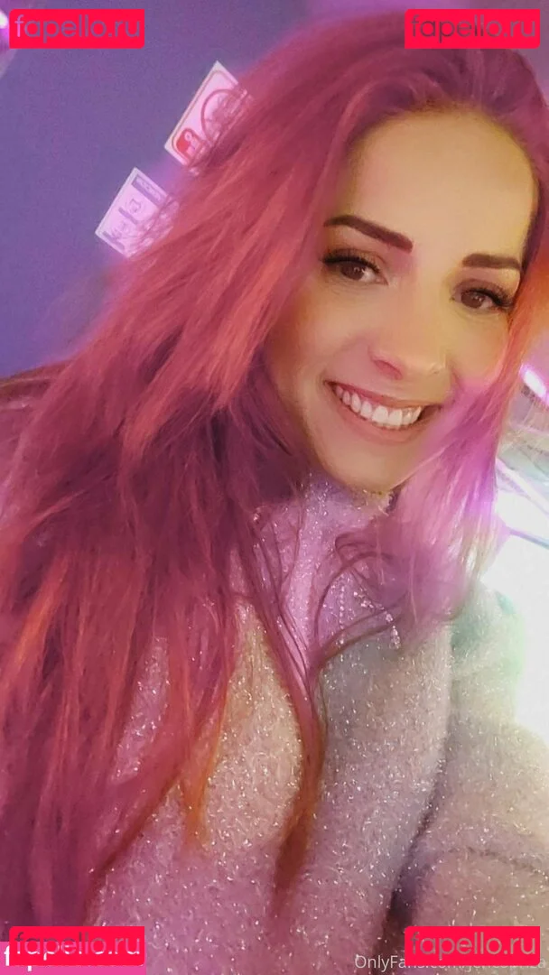 jencobriza Onlyfans Photo Gallery 