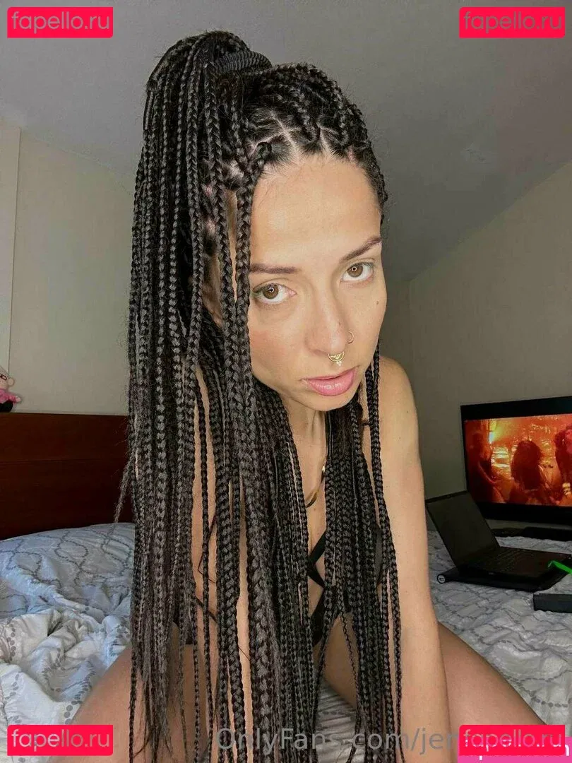 jencobriza Onlyfans Photo Gallery 