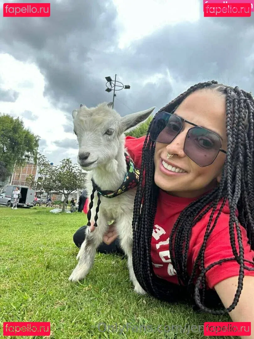 jencobriza Onlyfans Photo Gallery 