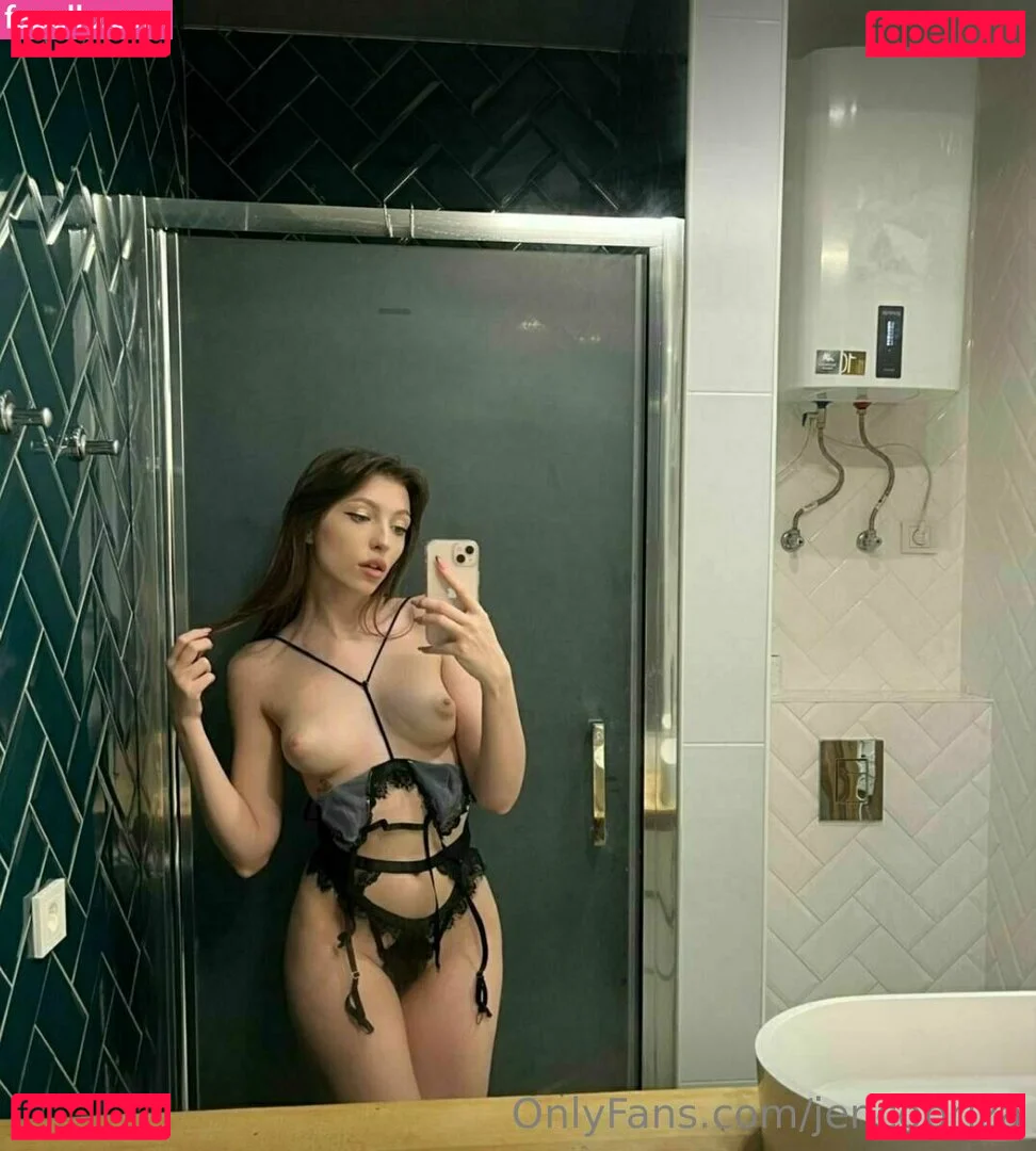 jencobriza Onlyfans Photo Gallery 