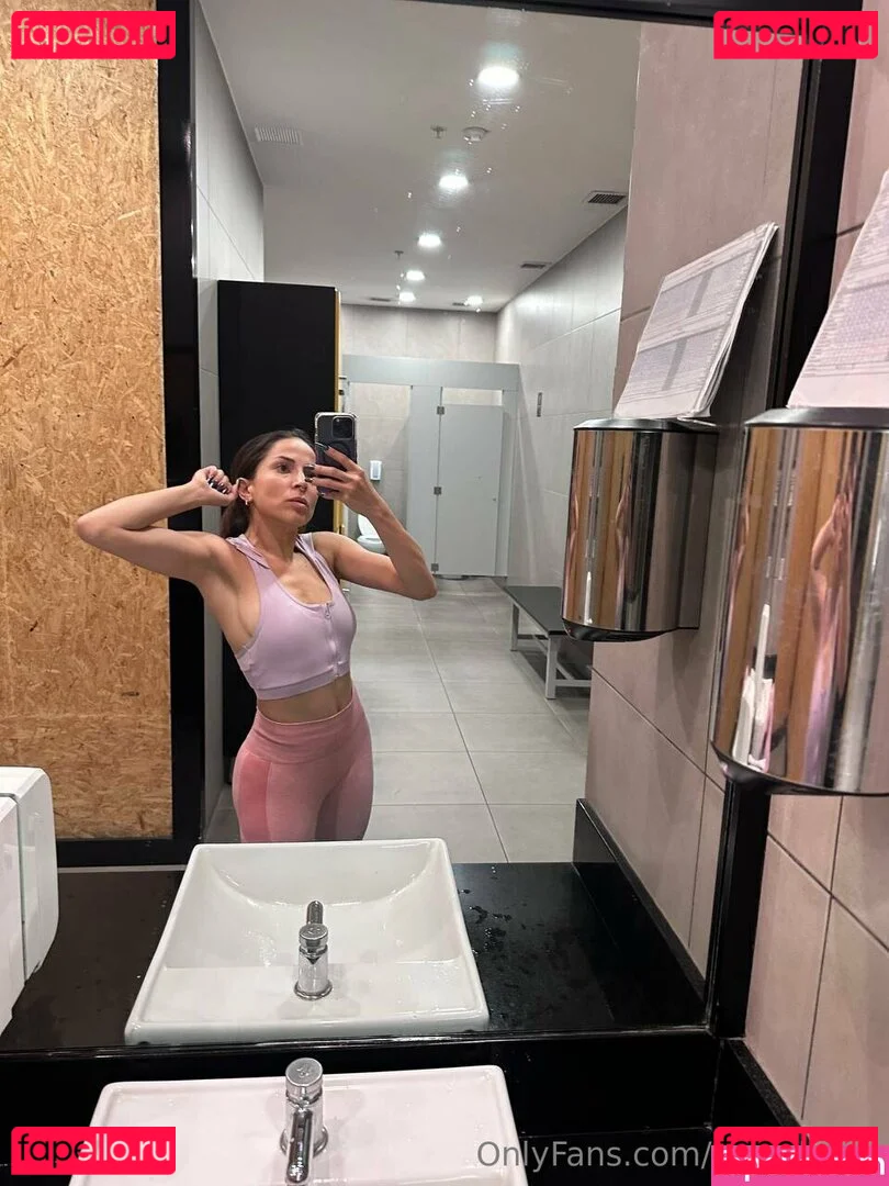 jencobriza Onlyfans Photo Gallery 