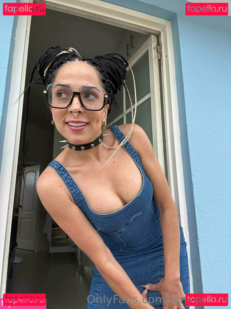 jencobriza Onlyfans Photo Gallery 