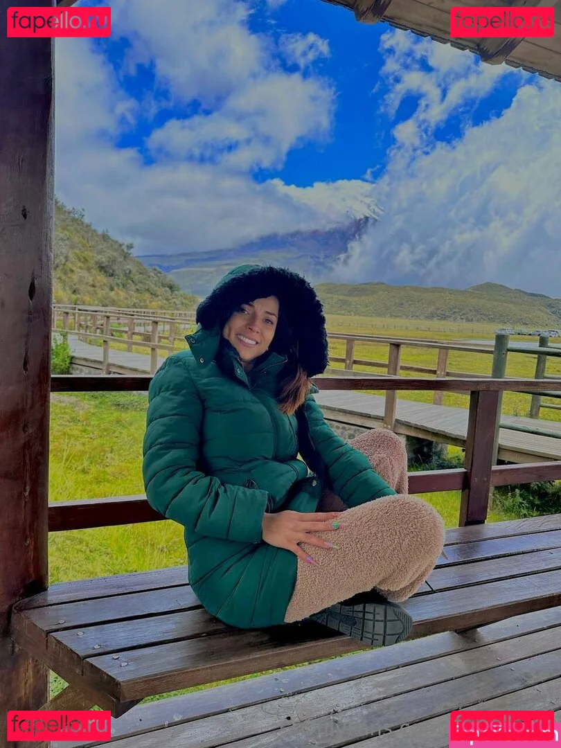 jencobriza Onlyfans Photo Gallery 