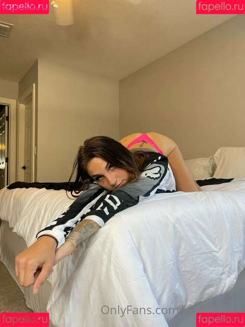 Natalie Onlyfans Photo Gallery 