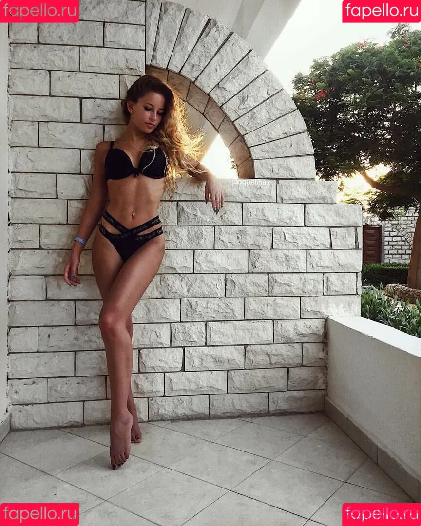 Natalie Onlyfans Photo Gallery 