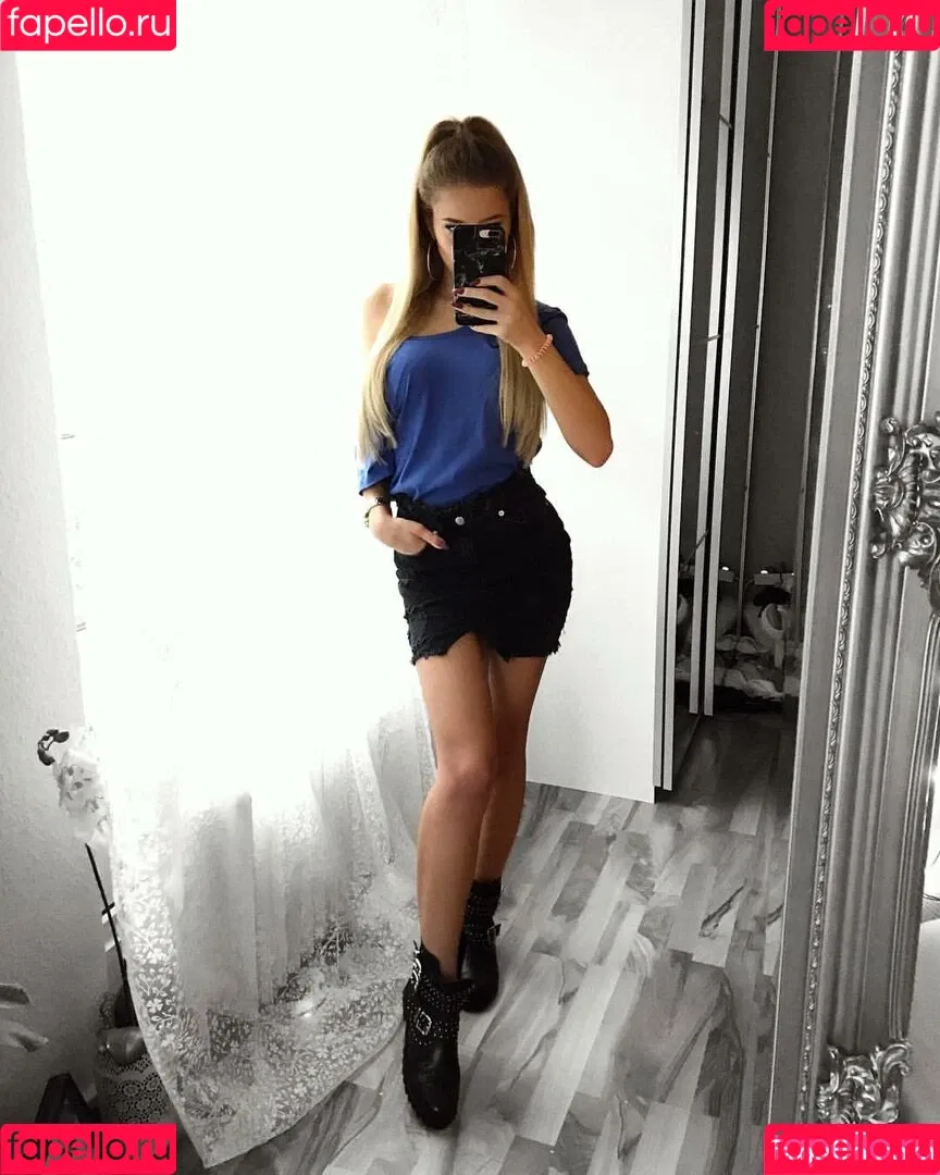 Natalie Onlyfans Photo Gallery 