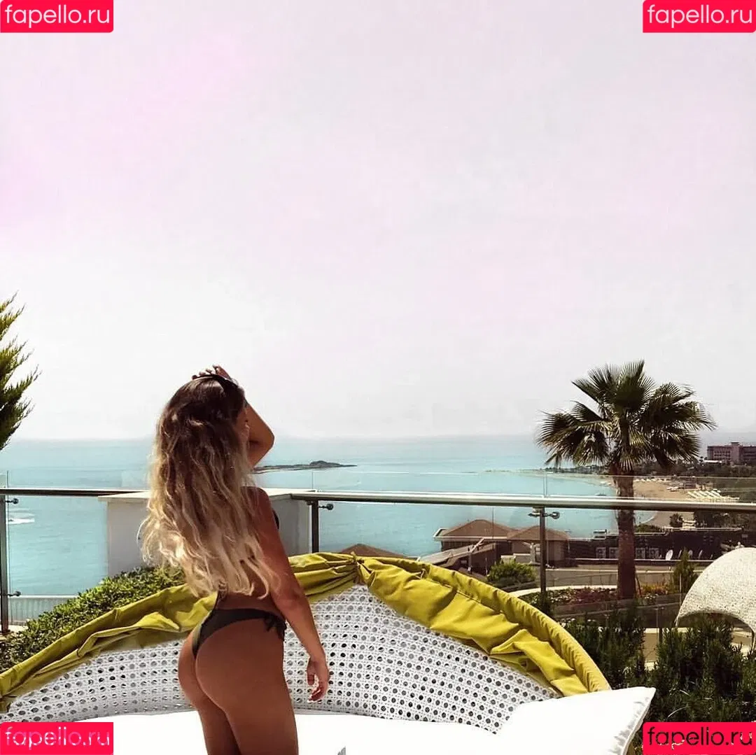 Natalie Onlyfans Photo Gallery 