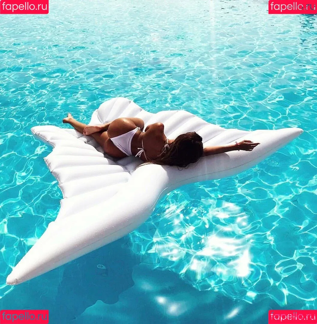 Natalie Onlyfans Photo Gallery 
