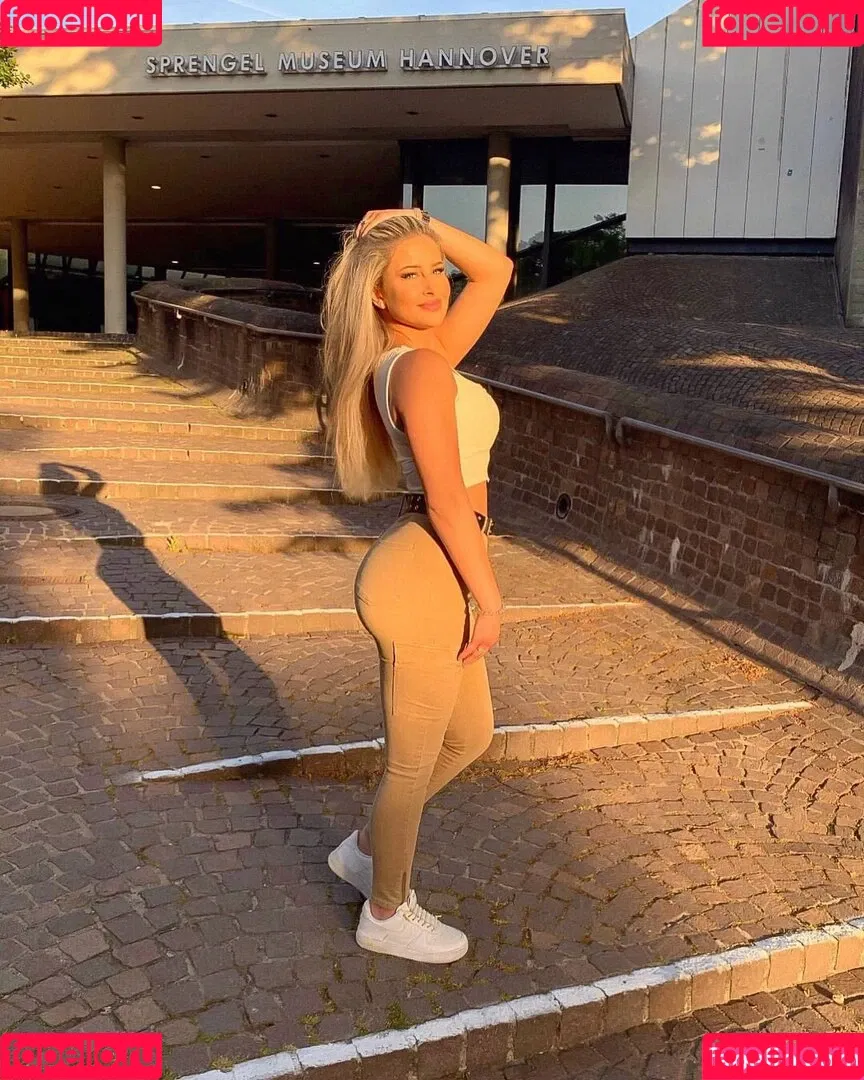 Natalie Onlyfans Photo Gallery 
