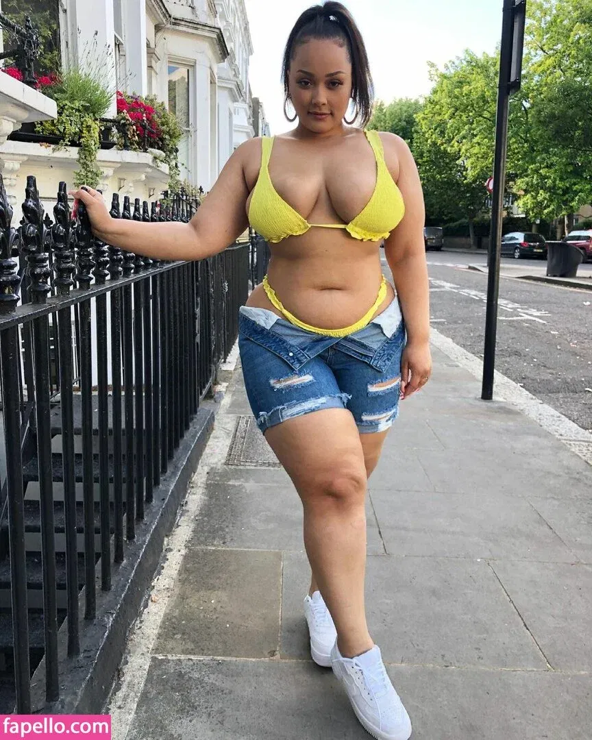 Natalie Onlyfans Photo Gallery 