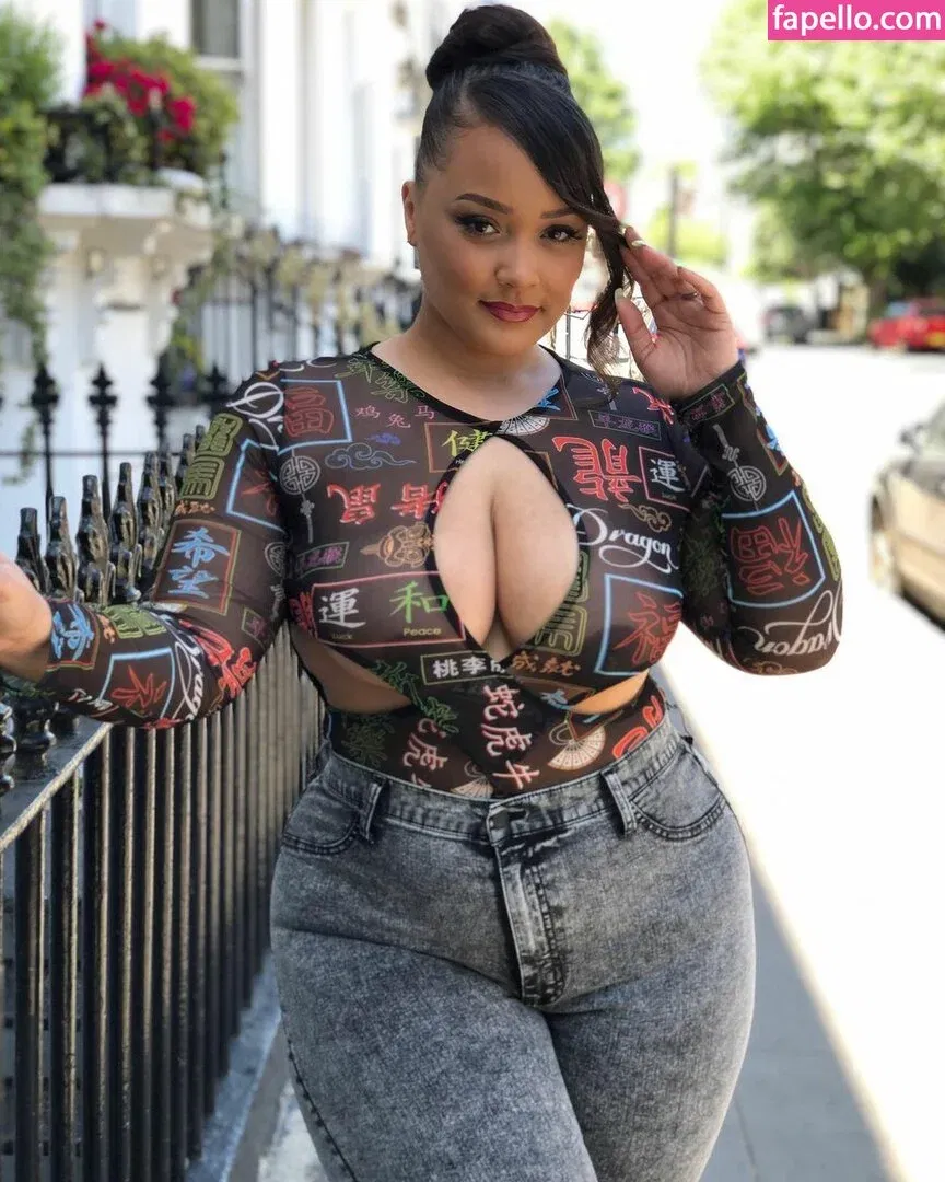 Natalie Onlyfans Photo Gallery 