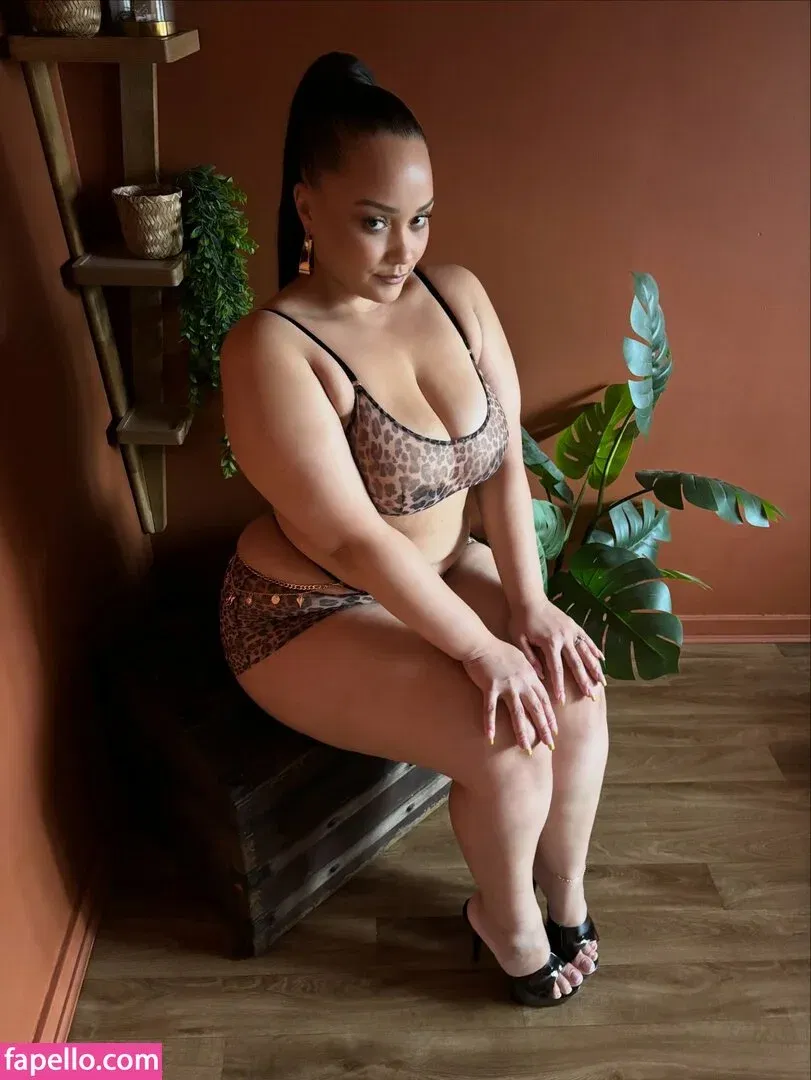 Natalie Onlyfans Photo Gallery 