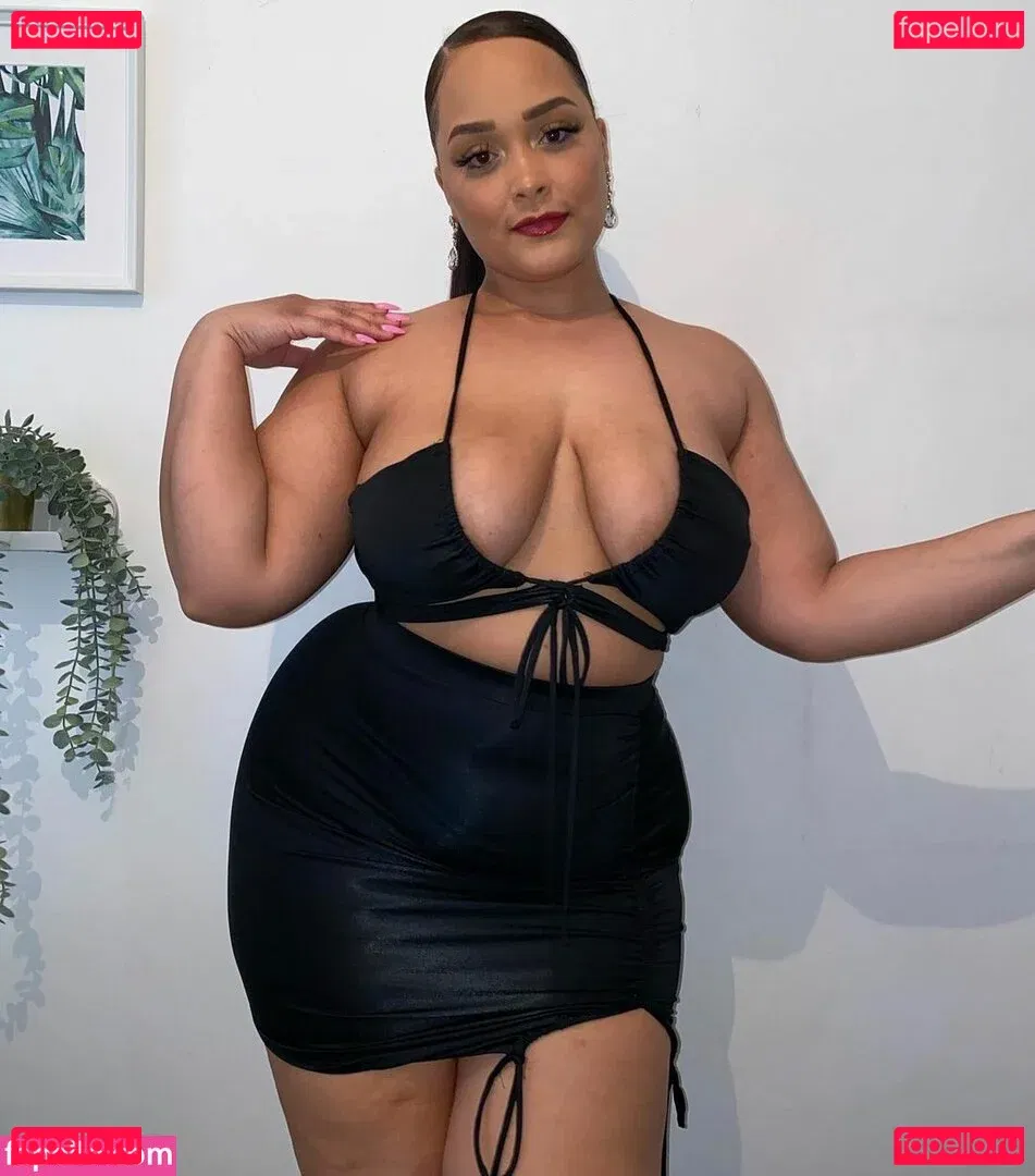 Natalie Onlyfans Photo Gallery 