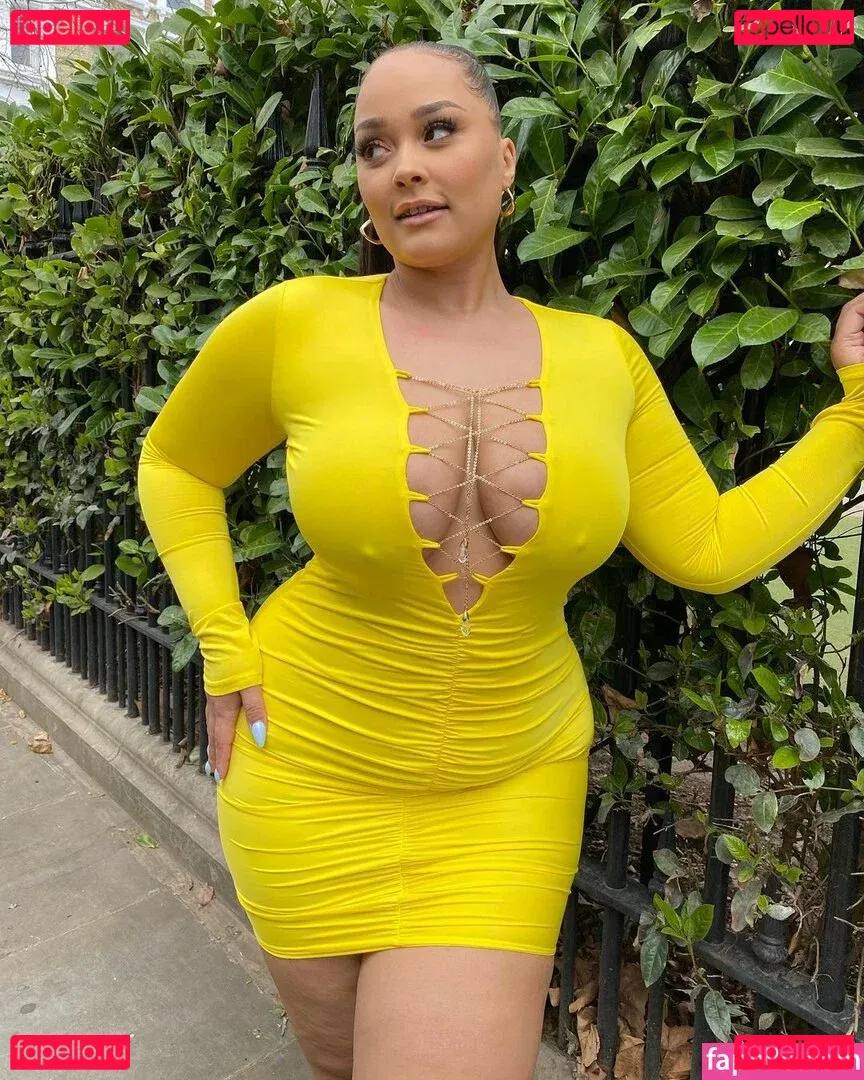 Natalie Onlyfans Photo Gallery 