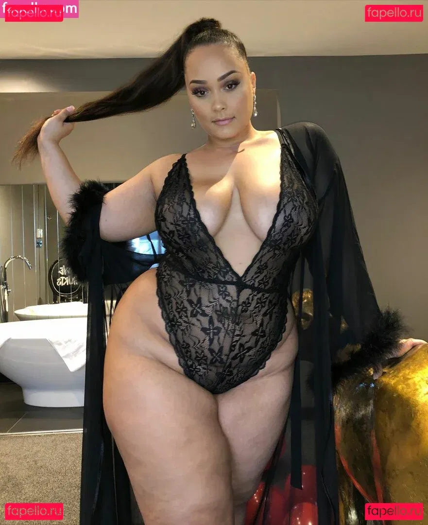 Natalie Onlyfans Photo Gallery 
