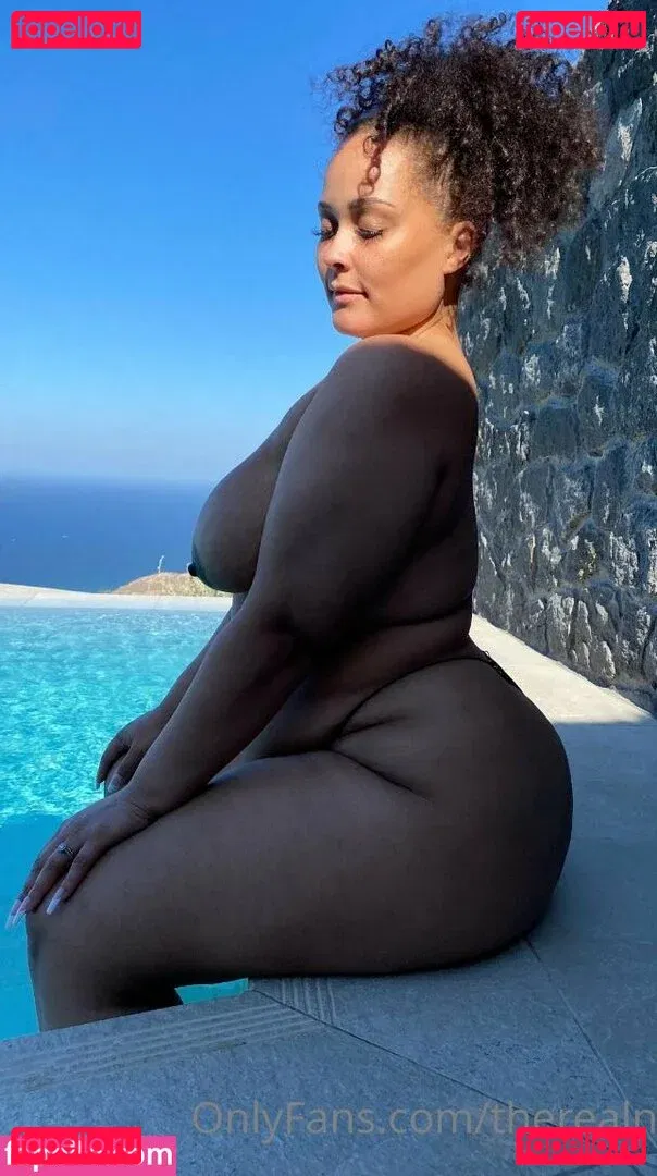 Natalie Onlyfans Photo Gallery 