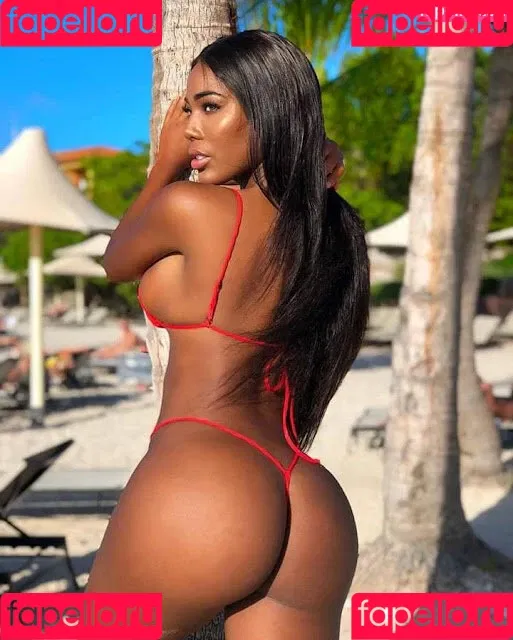 Monifa Jansen Onlyfans Photo Gallery 