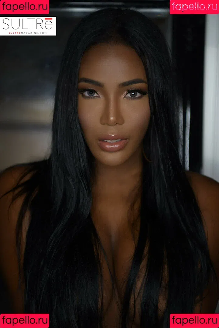 Monifa Jansen Onlyfans Photo Gallery 