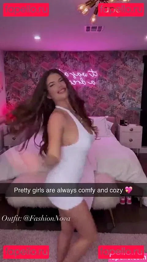 Chameleah Onlyfans Photo Gallery 