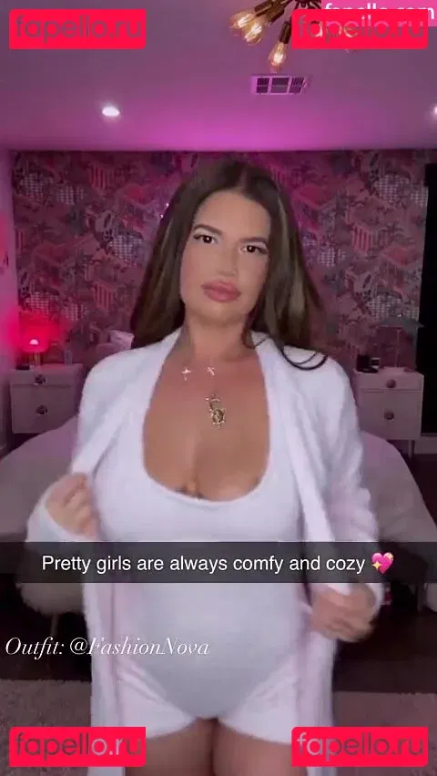 Chameleah Onlyfans Photo Gallery 