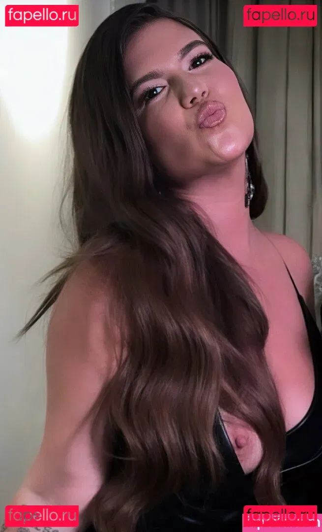 Chameleah Onlyfans Photo Gallery 