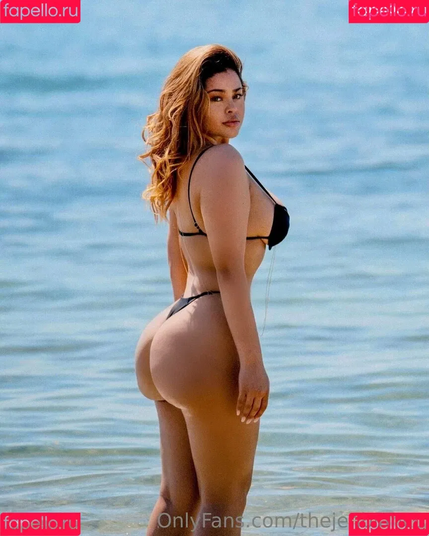 thejenblanco Onlyfans Photo Gallery 