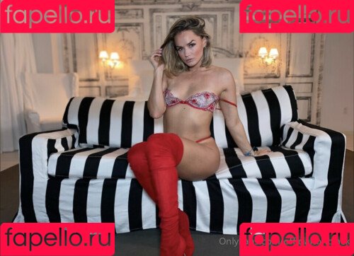 Tori Black Onlyfans Photo Gallery 