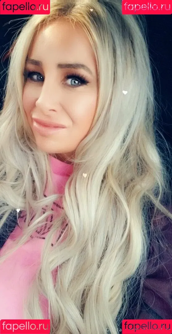 ashleygoldca Onlyfans Photo Gallery 